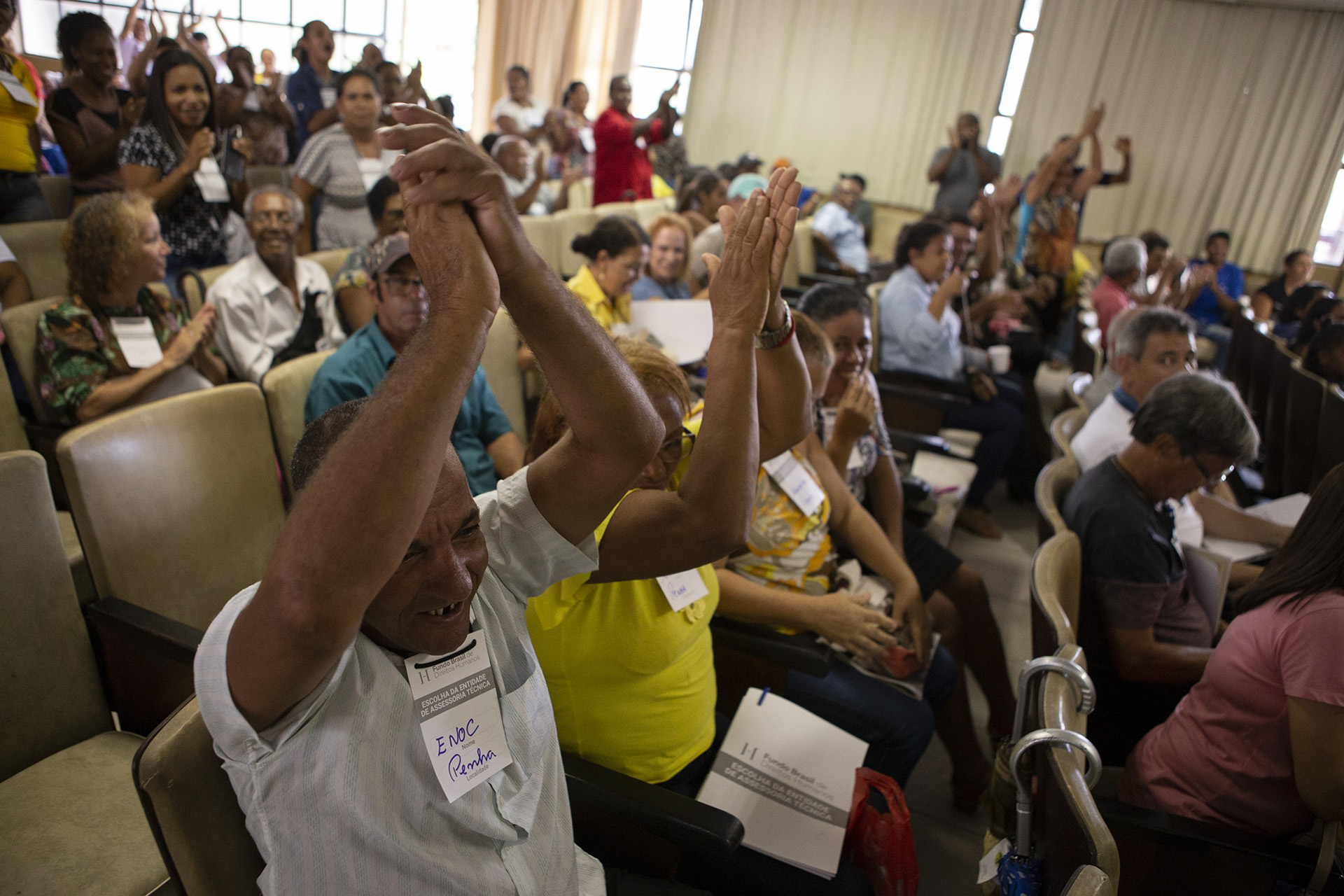 Assessorias Técnicas Independentes divulgam editais de contratação para trabalho junto à população atingida do rio Doce