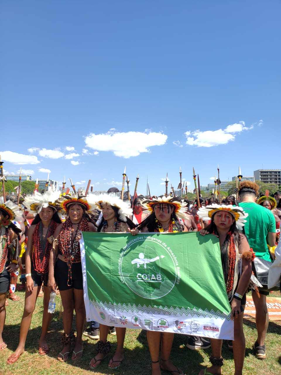 Marcha Das Mulheres Indígenas O Empoderamento Das Defensoras Da